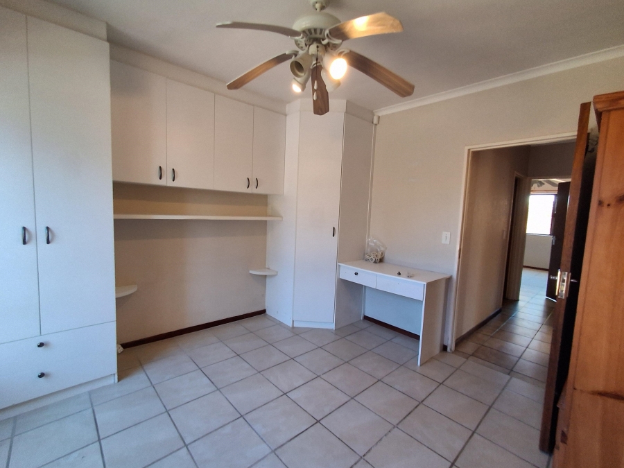 To Let 2 Bedroom Property for Rent in Jagtershof Western Cape